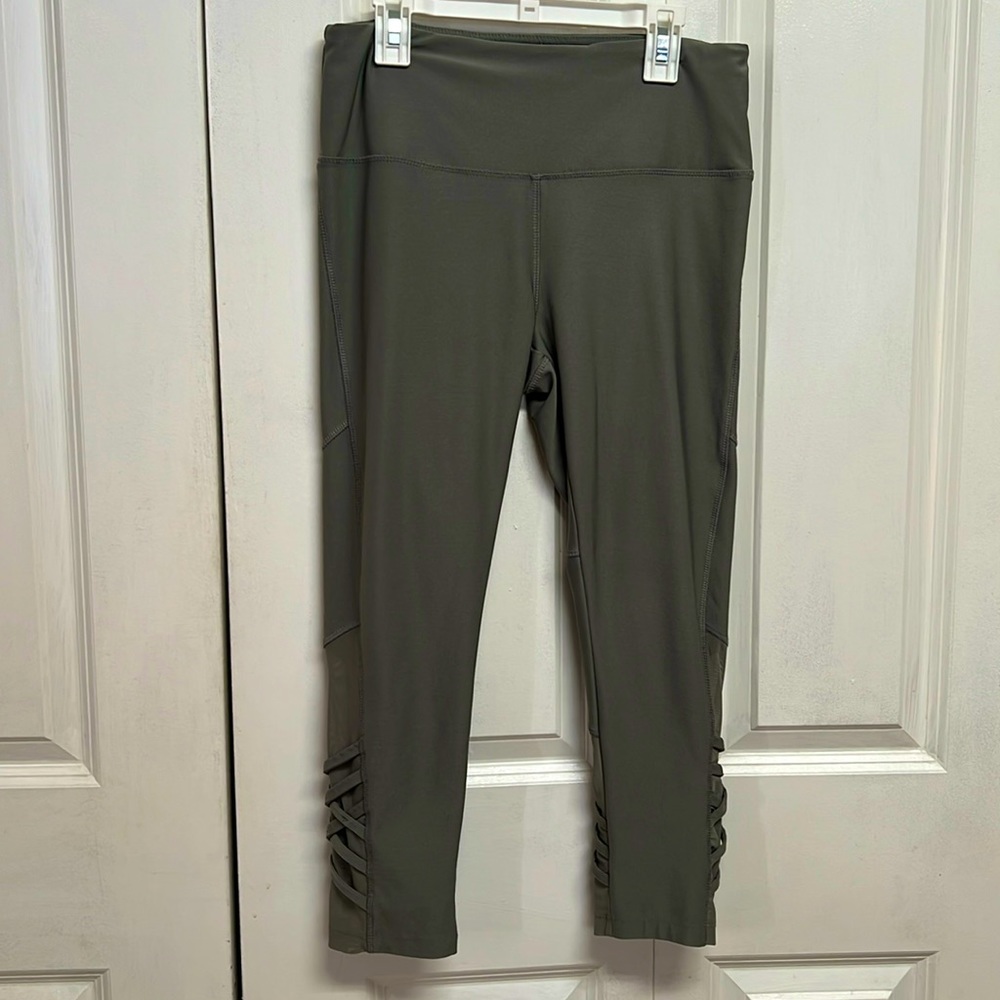 Vogo Athletica Green Cross Mesh Legs Active Yoga Pants Size M